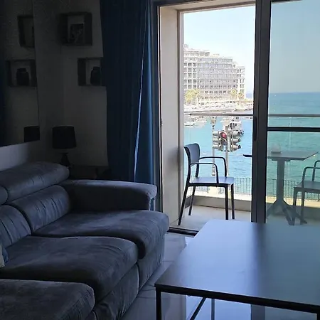 Stunning Seaview By Spinola Bay San Ġiljan
