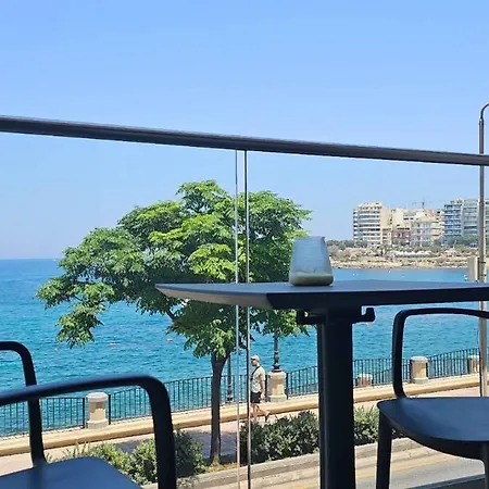 Lejlighed Stunning Seaview By Spinola Bay